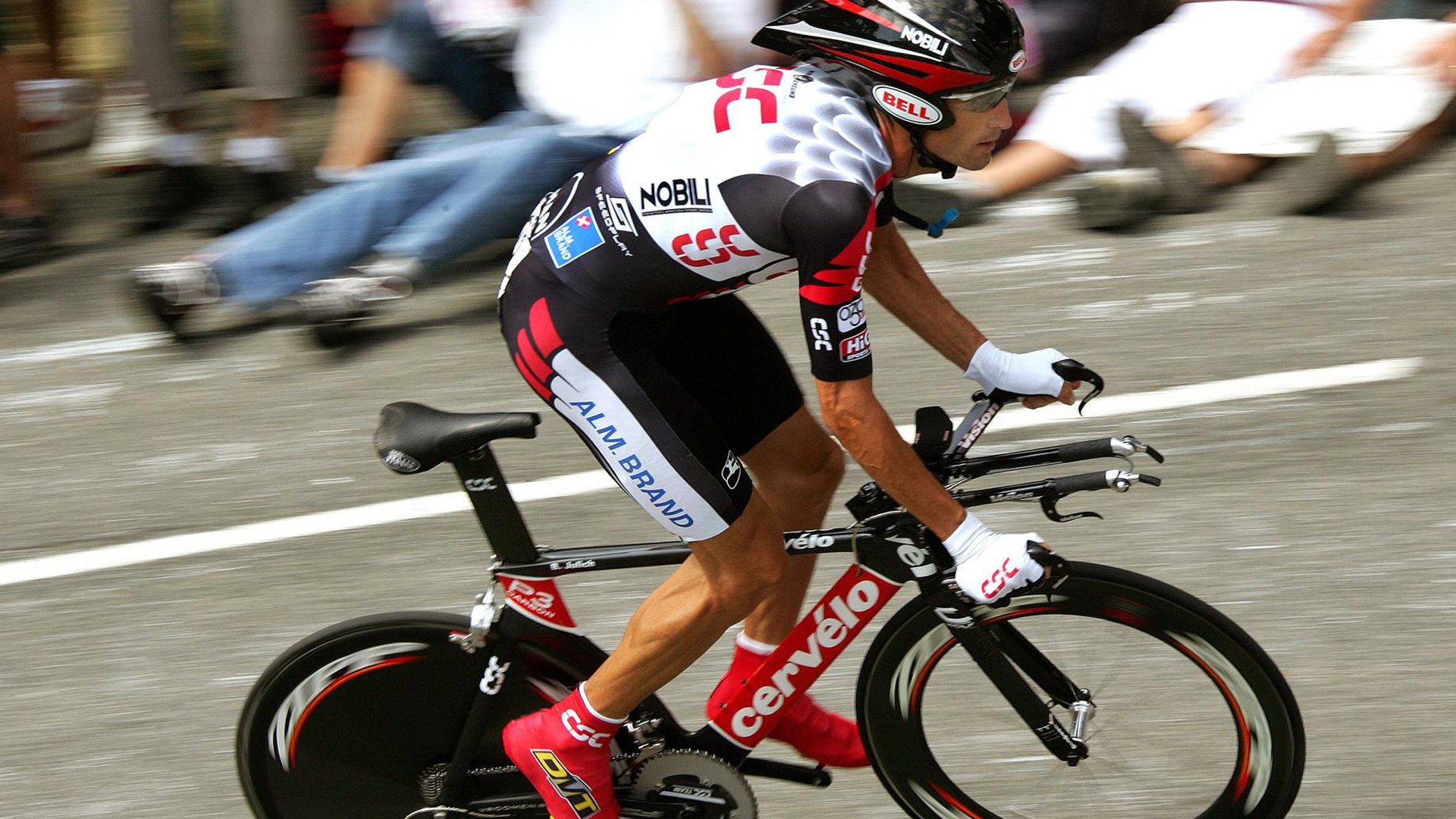 体育明星拍摄纪录片讲述成长故事，体育明星纪录片推荐